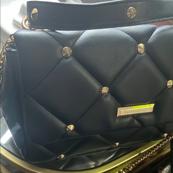 Black Quilted Chain Shoulder Bag - Picture 3 of 4